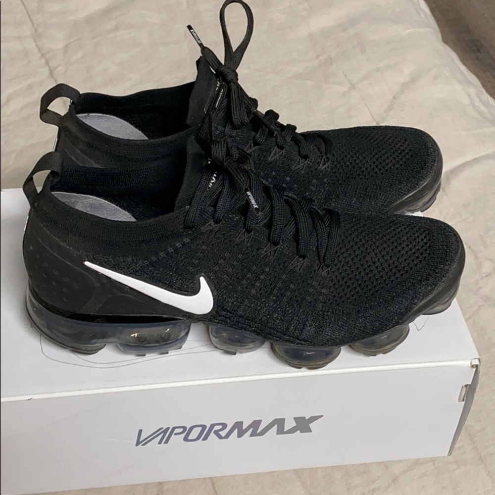 Nike Air Vapormax Flyknit 2